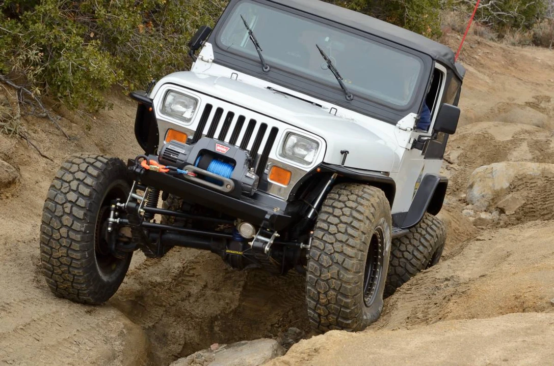 1992 Jeep YJ Wrangler - Image 6 of 17