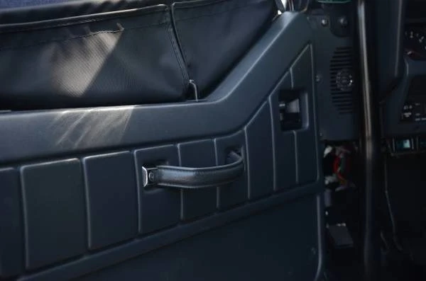 1992 Jeep YJ Wrangler - Image 13 of 15