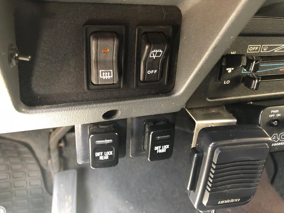 1992 Jeep YJ Wrangler - Image 8 of 15