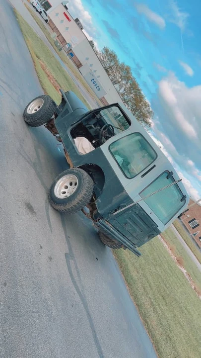 1992 Jeep YJ Wrangler - Image 4 of 5