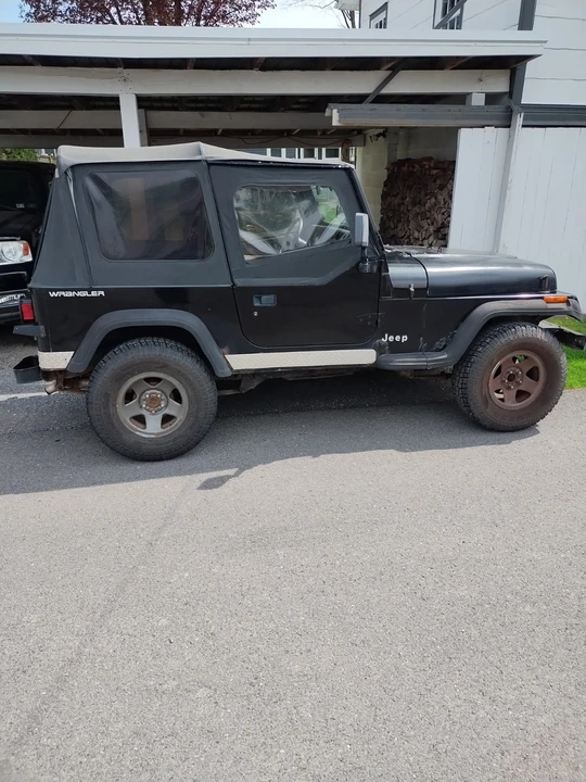 1992 Jeep YJ Wrangler - Image 2 of 21