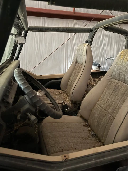 1992 Jeep YJ Wrangler - Image 2 of 4