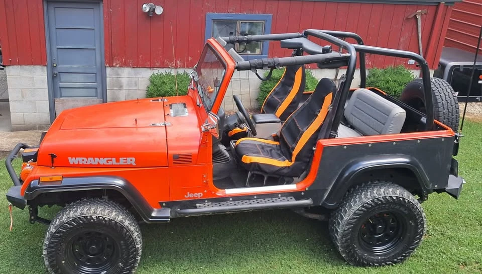 1992 Jeep YJ Wrangler - Image 6 of 7