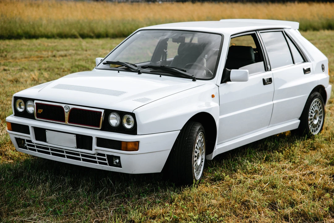 1992 Lancia Delta 1st Gen - Image 13 of 31