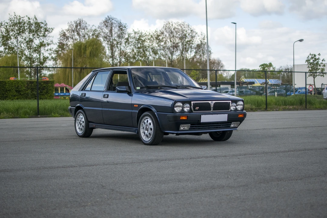 1992 Lancia Delta 1st Gen - Image 18 of 31