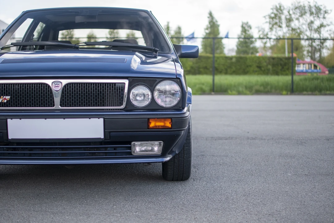 1992 Lancia Delta 1st Gen - Image 27 of 31