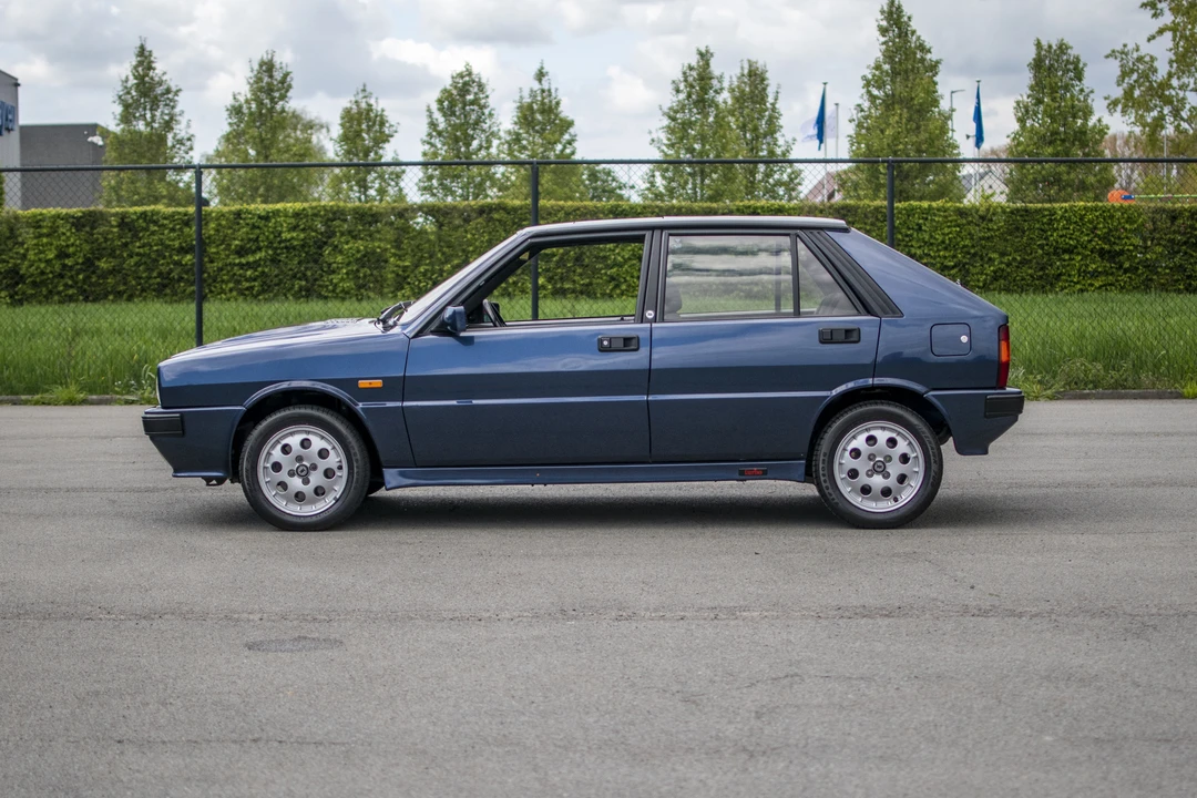 1992 Lancia Delta 1st Gen - Image 5 of 31