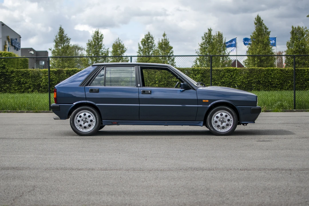 1992 Lancia Delta 1st Gen - Image 9 of 31