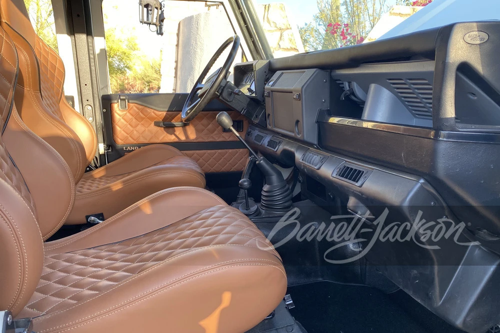 1992 Land Rover Defender 110 - Image 8 of 27