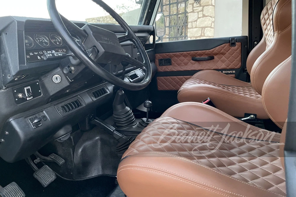 1992 Land Rover Defender 110 - Image 10 of 27