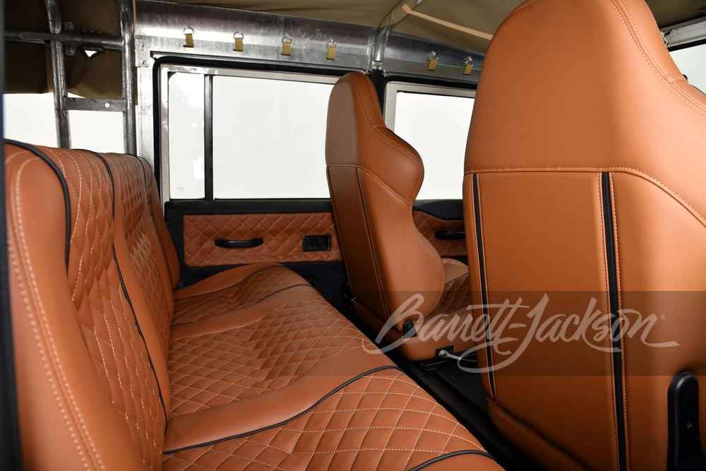 1992 Land Rover Defender 110 - Image 20 of 29