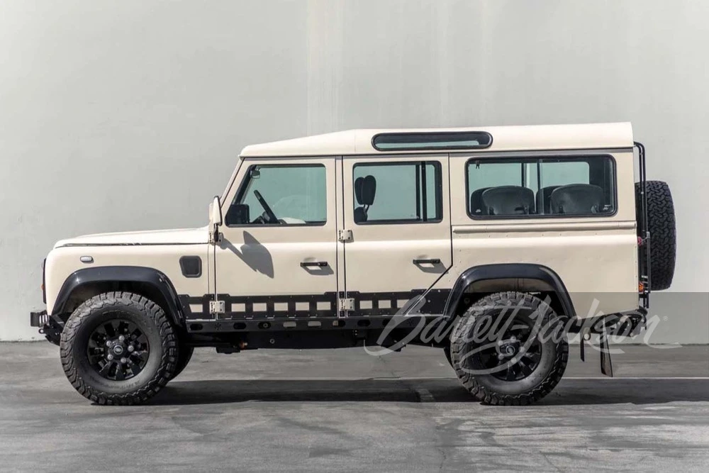 1992 Land Rover Defender 110 - Image 15 of 17