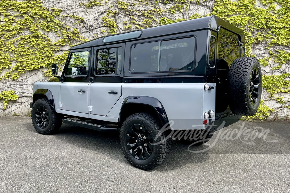 1992 Land Rover Defender 110 - Image 9 of 10