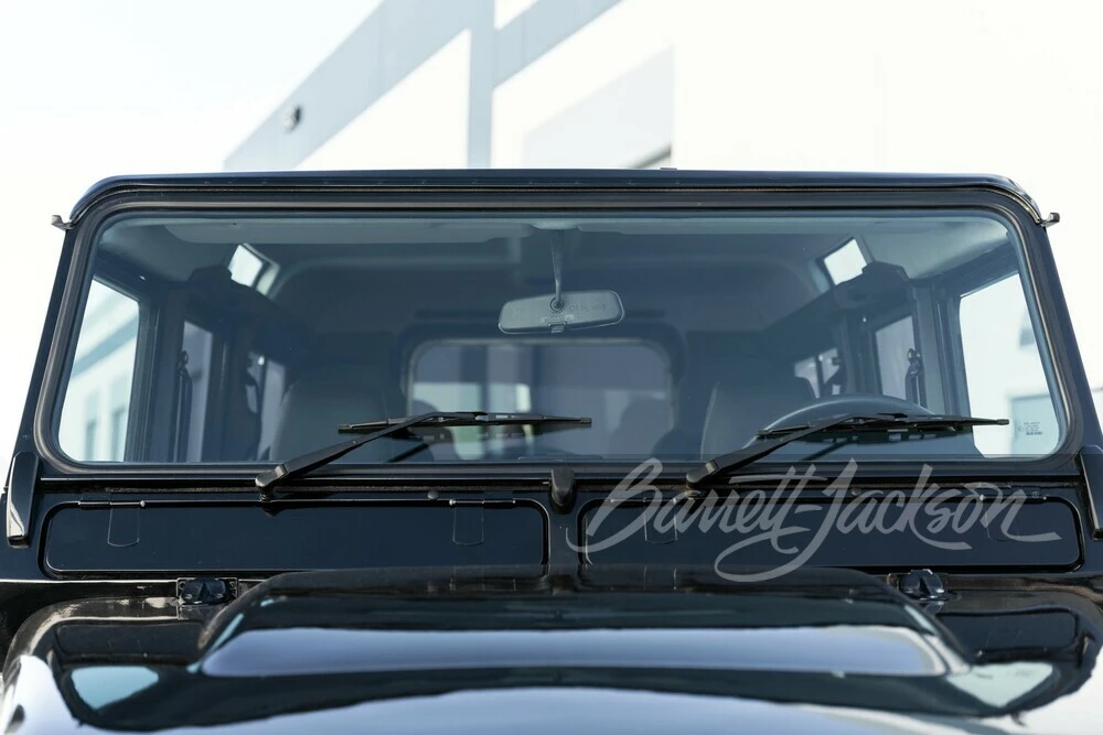 1992 Land Rover Defender 110 - Image 14 of 31