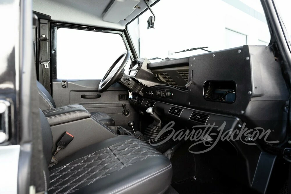 1992 Land Rover Defender 110 - Image 27 of 31