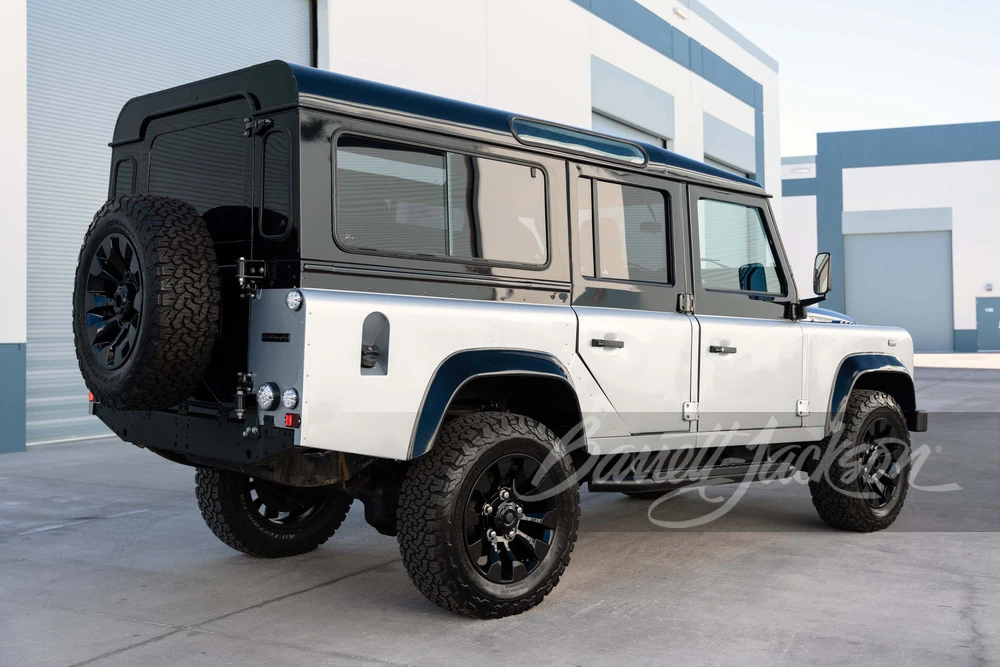 1992 Land Rover Defender 110 - Image 4 of 31