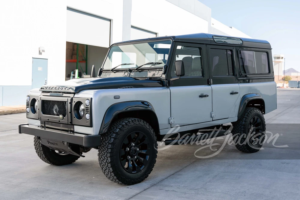 1992 Land Rover Defender 110 - Image 17 of 31