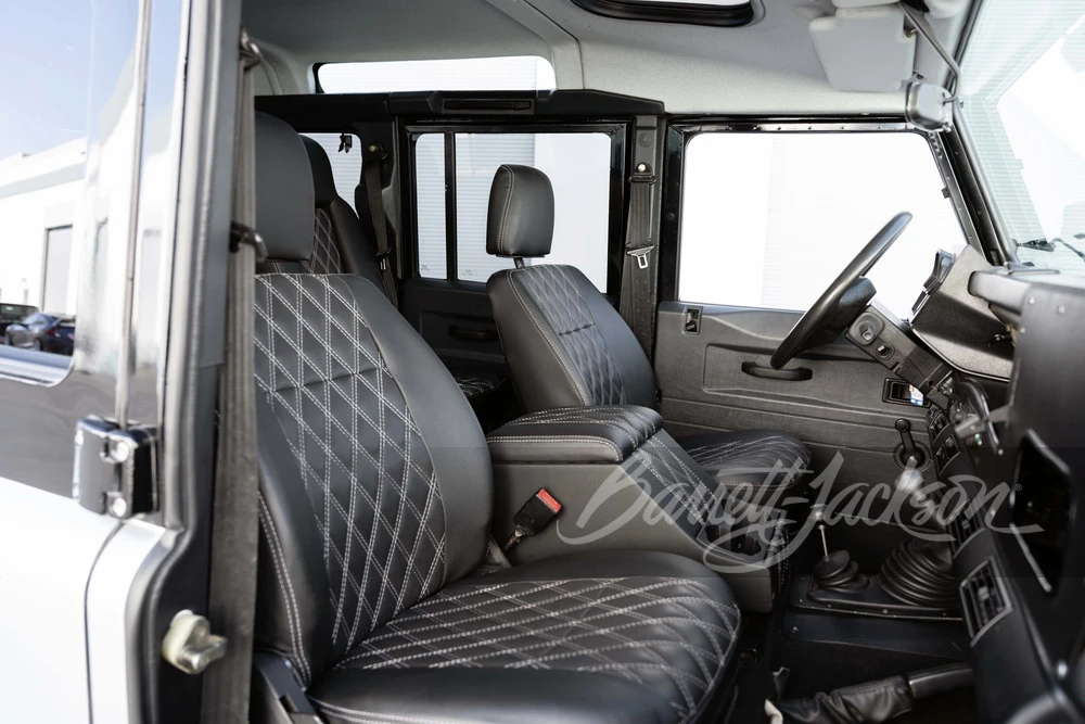 1992 Land Rover Defender 110 - Image 23 of 31