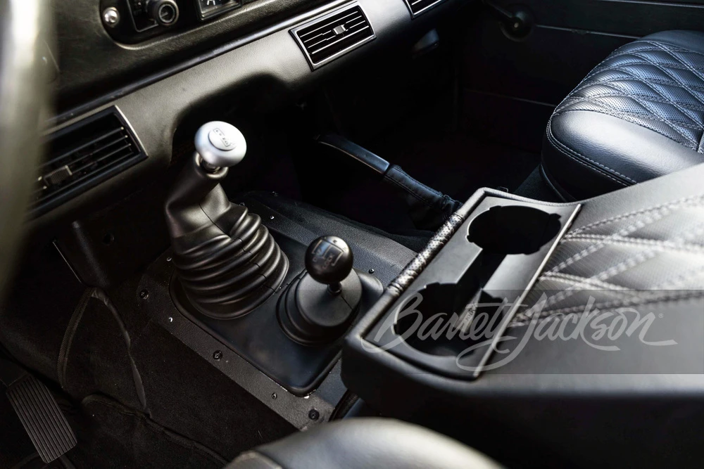 1992 Land Rover Defender 110 - Image 24 of 31