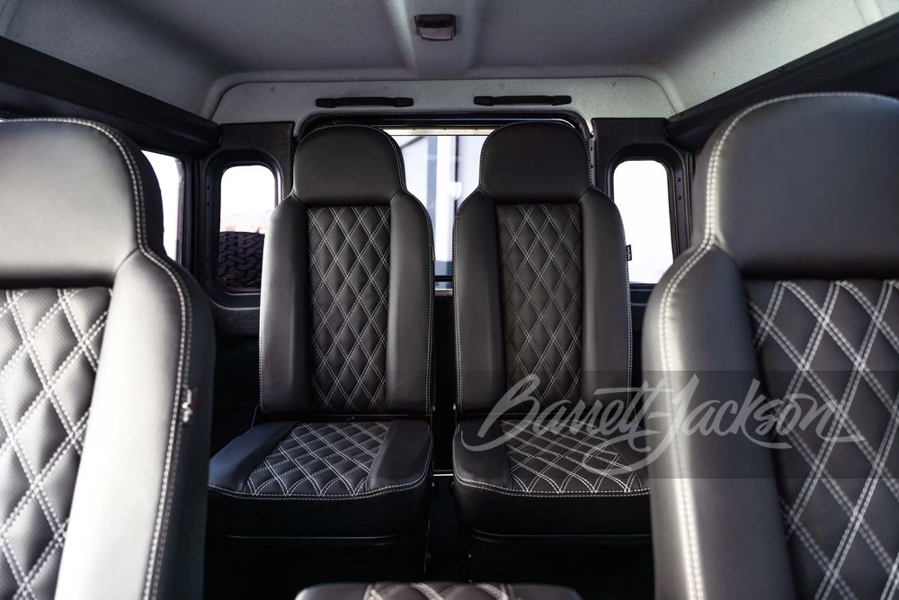 1992 Land Rover Defender 110 - Image 30 of 31
