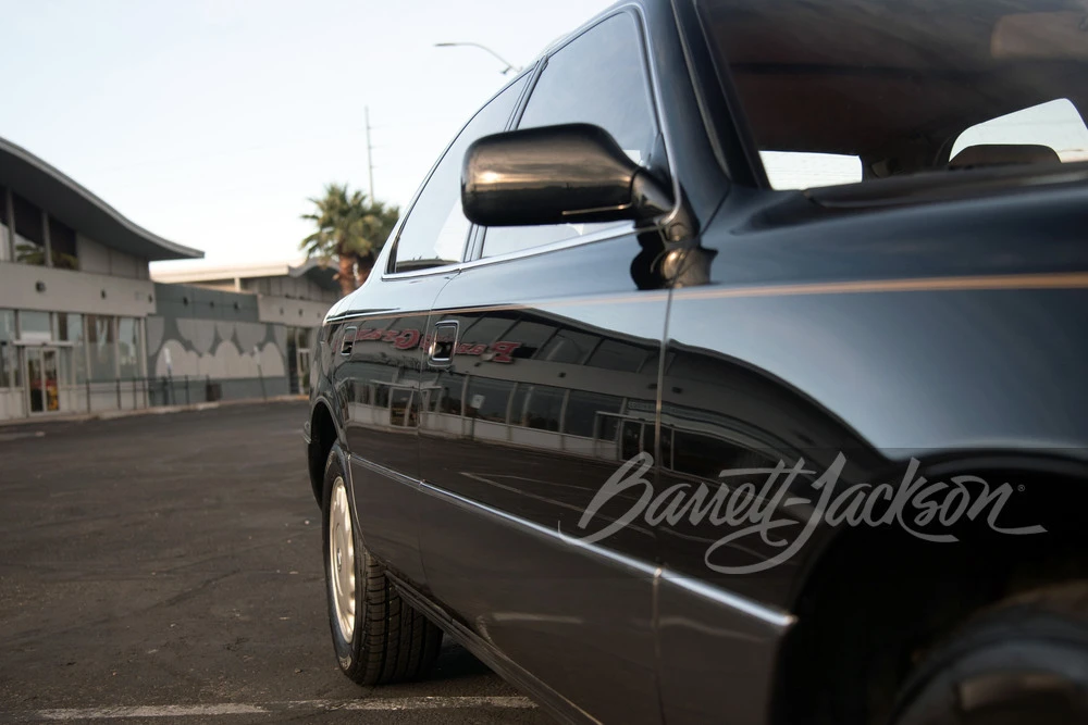 1992 Lexus LS 1st Gen - Image 5 of 6