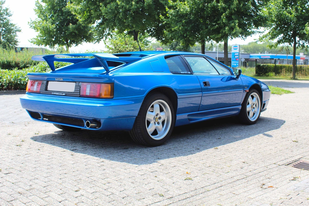 1992 Lotus Esprit Series 4 - Image 8 of 18