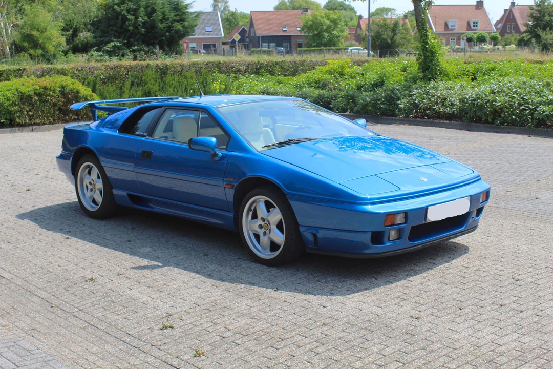 1992 Lotus Esprit Series 4 - Image 10 of 18