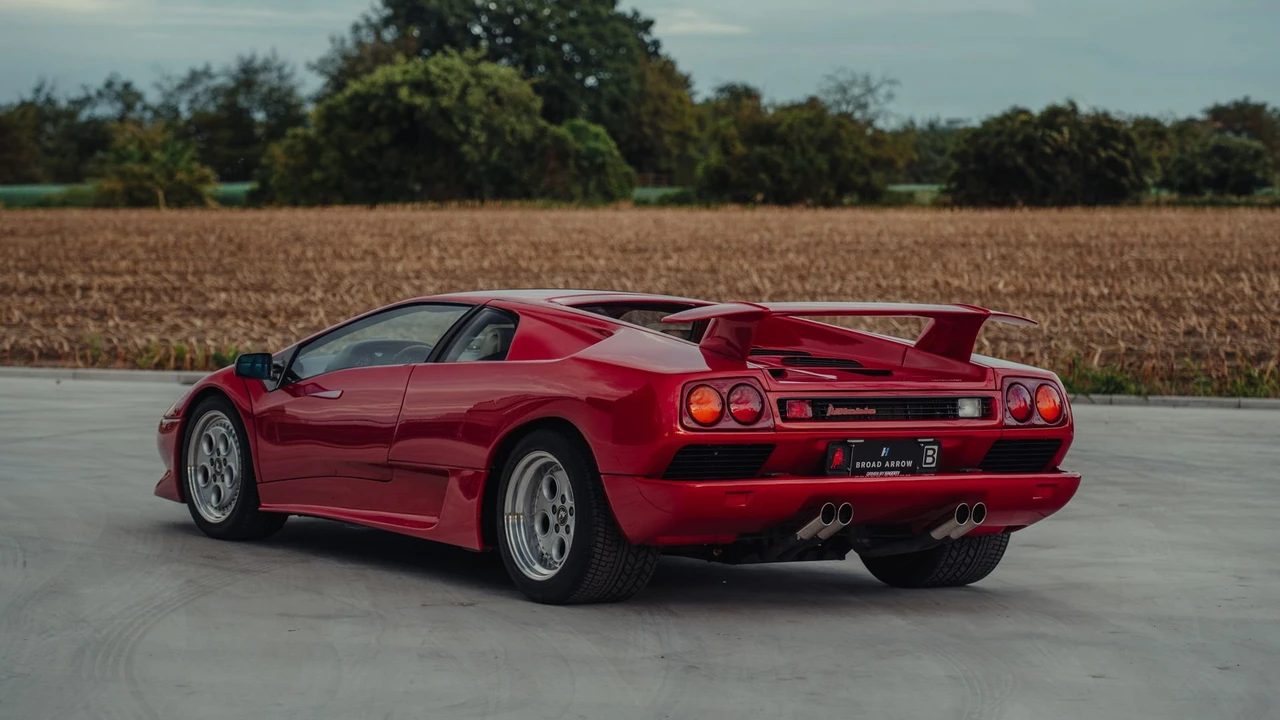 1992 Lamborghini Diablo - Image 30 of 31