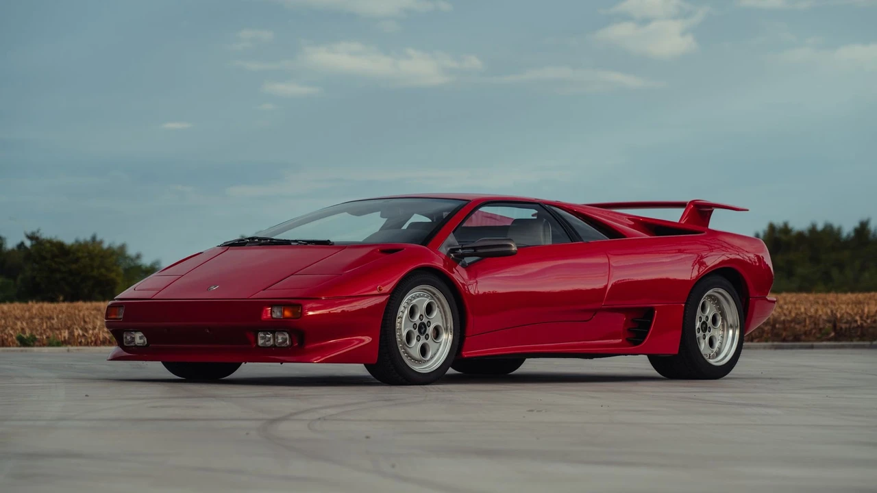1992 Lamborghini Diablo - Image 22 of 31