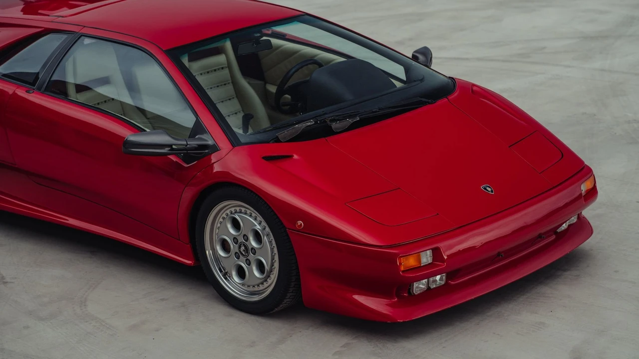 1992 Lamborghini Diablo - Image 12 of 31