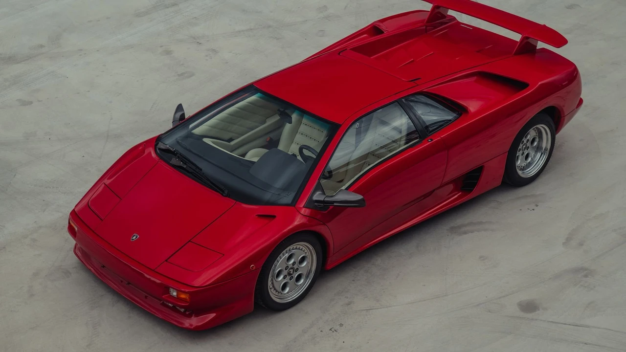 1992 Lamborghini Diablo - Image 24 of 31