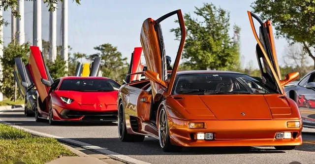 1992 Lamborghini Diablo Base