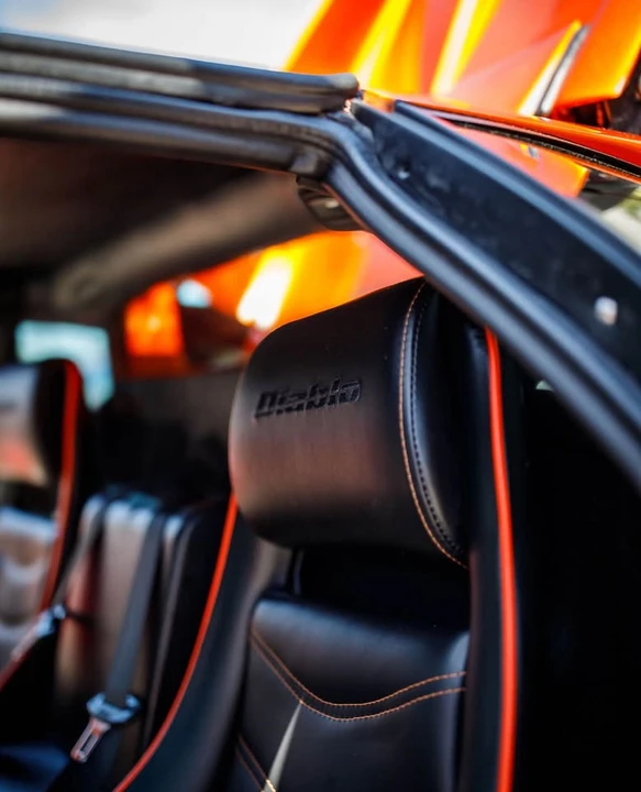 1992 Lamborghini Diablo - Image 7 of 10