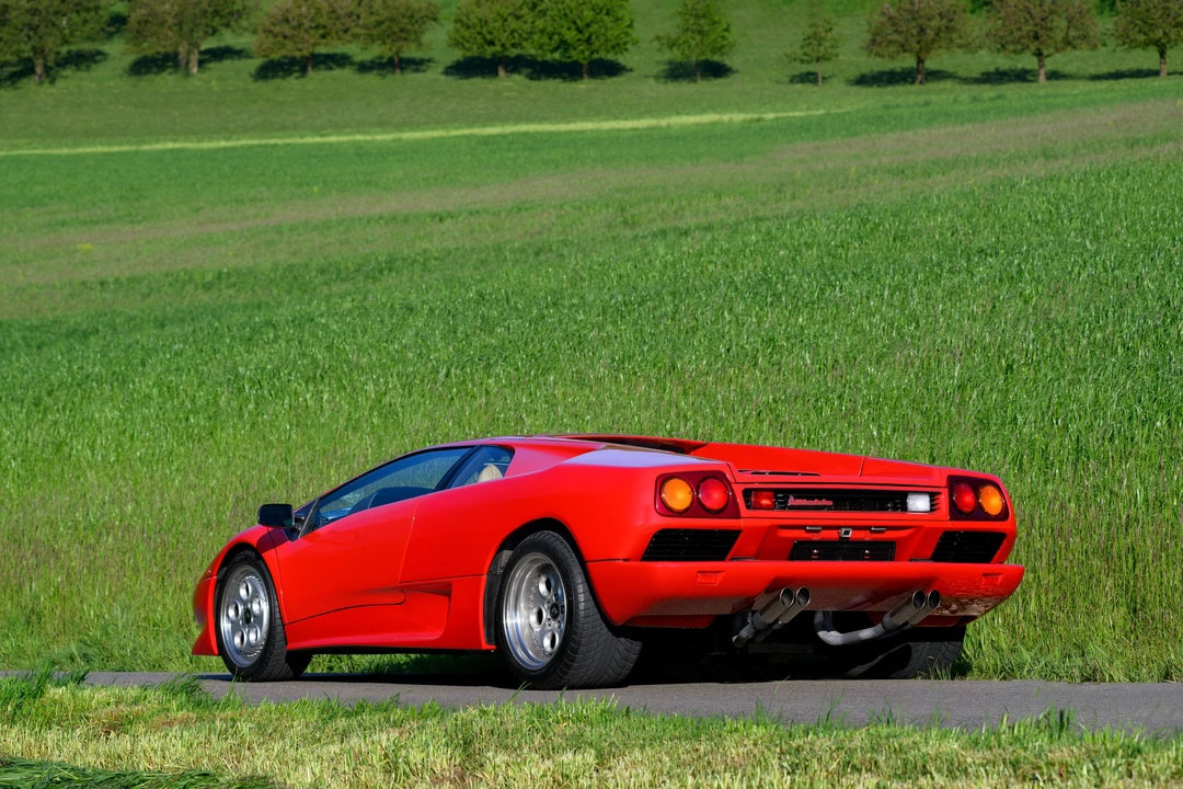 1992 Lamborghini Diablo - Image 10 of 31