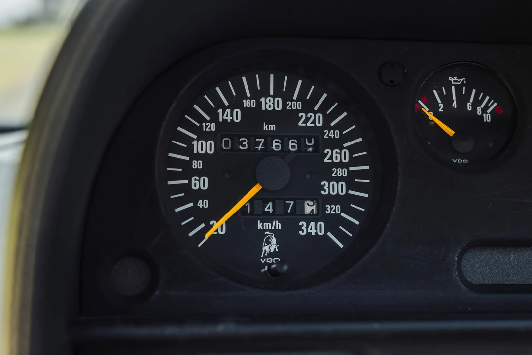 1992 Lamborghini Diablo - Image 17 of 31