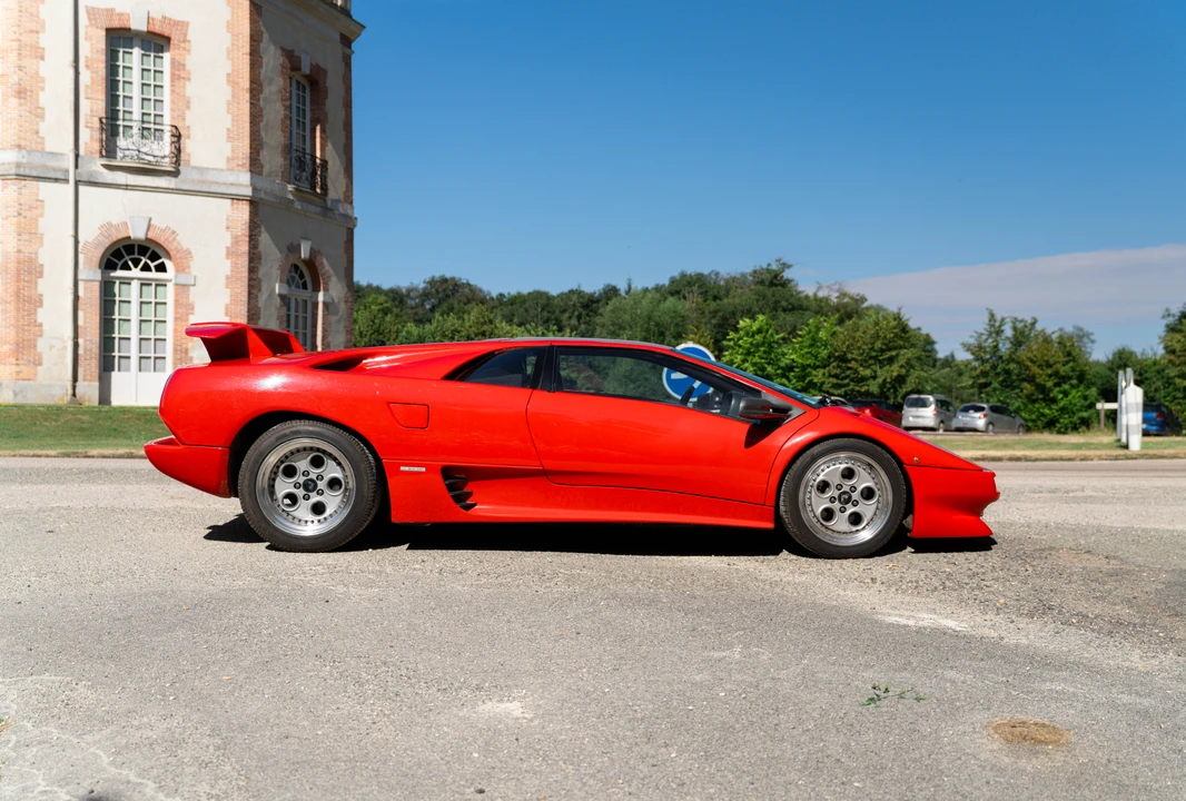 1992 Lamborghini Diablo - Image 8 of 31