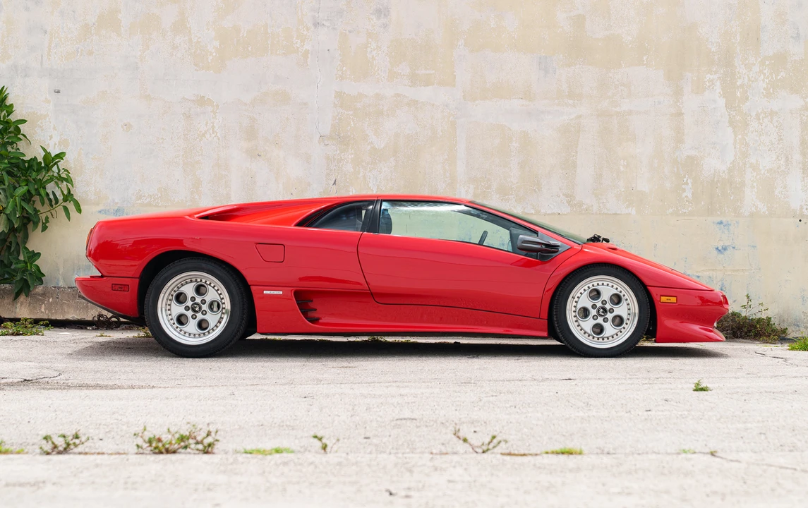 1992 Lamborghini Diablo - Image 2 of 13