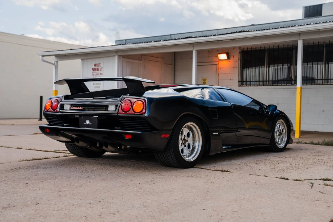 1992 Lamborghini Diablo - Image 14 of 31