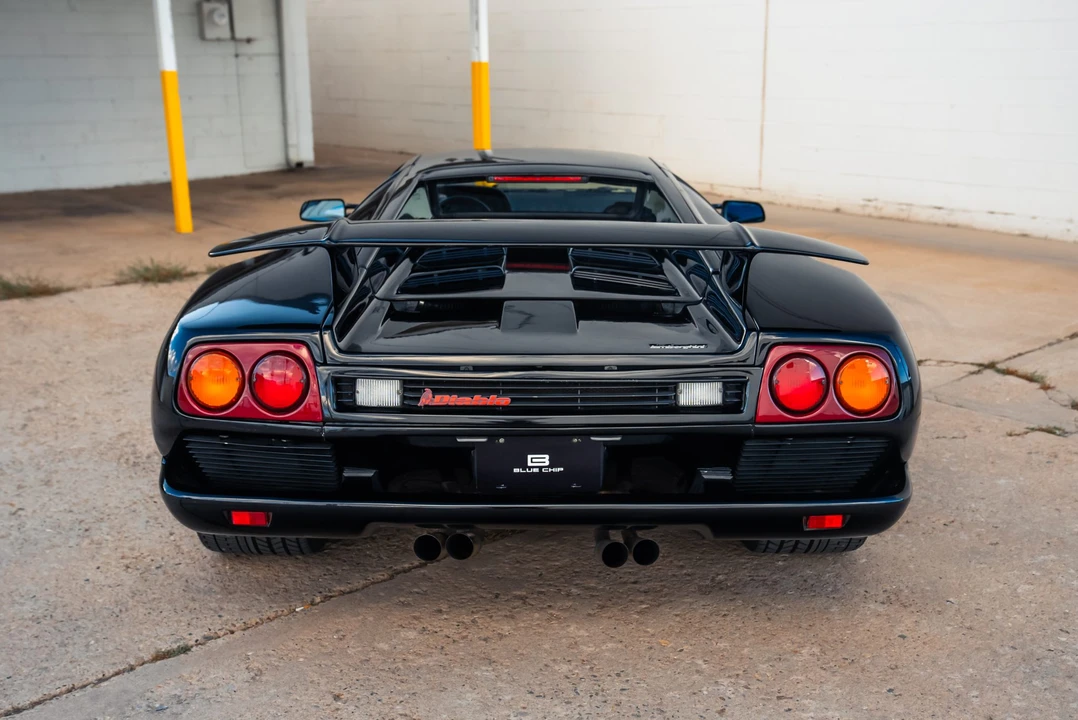 1992 Lamborghini Diablo - Image 19 of 31