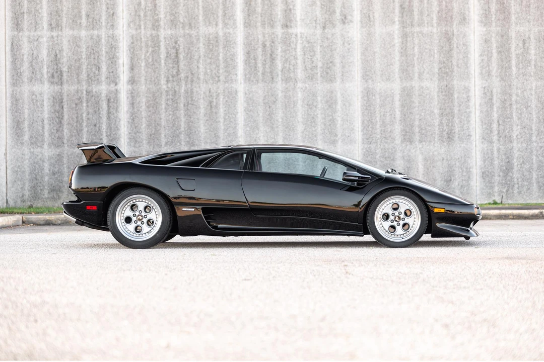 1992 Lamborghini Diablo - Image 11 of 31