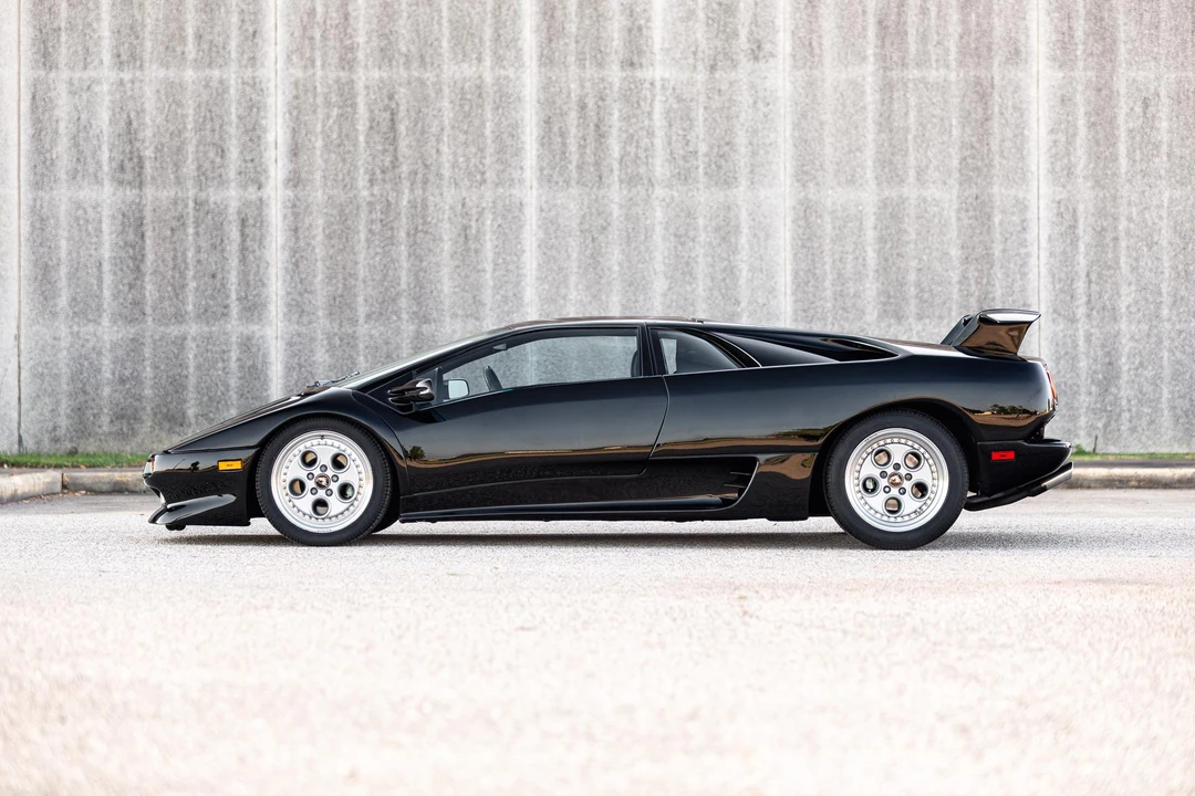 1992 Lamborghini Diablo - Image 7 of 31