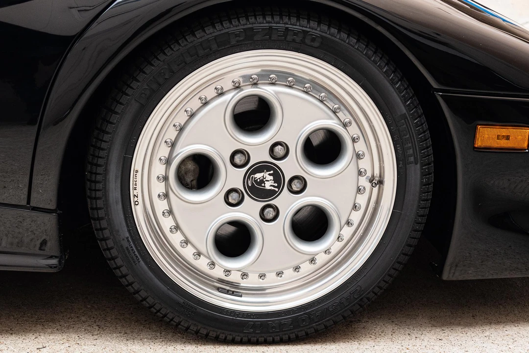 1992 Lamborghini Diablo - Image 23 of 31