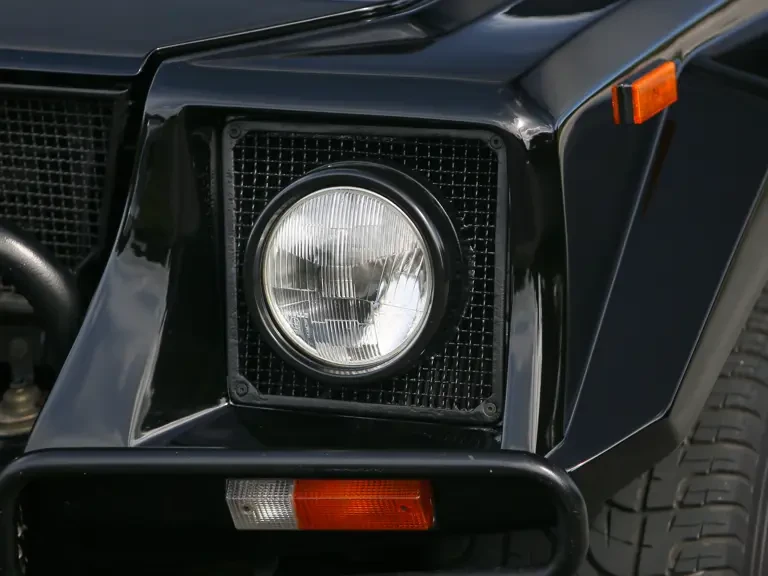 1992 Lamborghini LM002 - Image 22 of 31