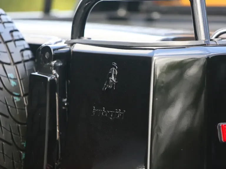 1992 Lamborghini LM002 - Image 29 of 31