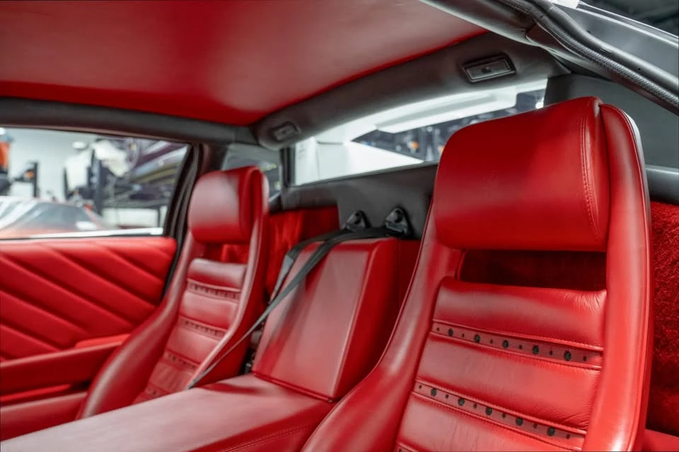 1992 Lamborghini Diablo - Image 11 of 12