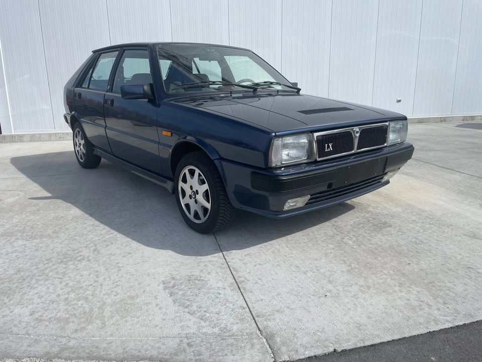 1992 Lancia Delta 1st Gen - Image 3 of 14