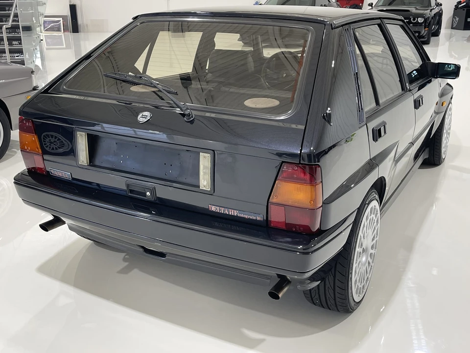 1992 Lancia Delta 1st Gen - Image 13 of 31
