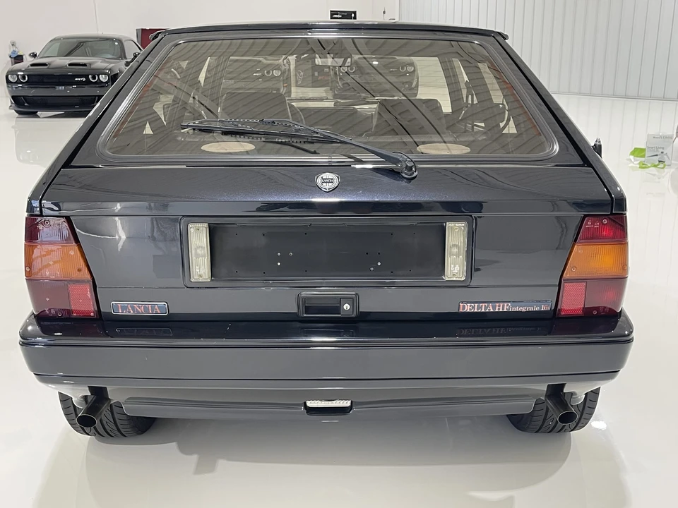 1992 Lancia Delta 1st Gen - Image 12 of 31