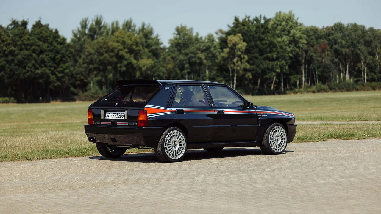1992 Lancia Delta 1st Gen - Image 16 of 31