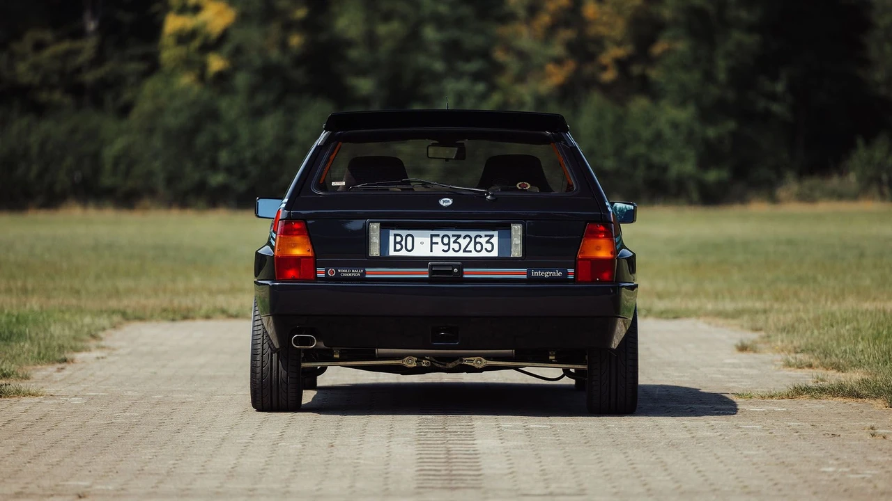 1992 Lancia Delta 1st Gen - Image 18 of 31